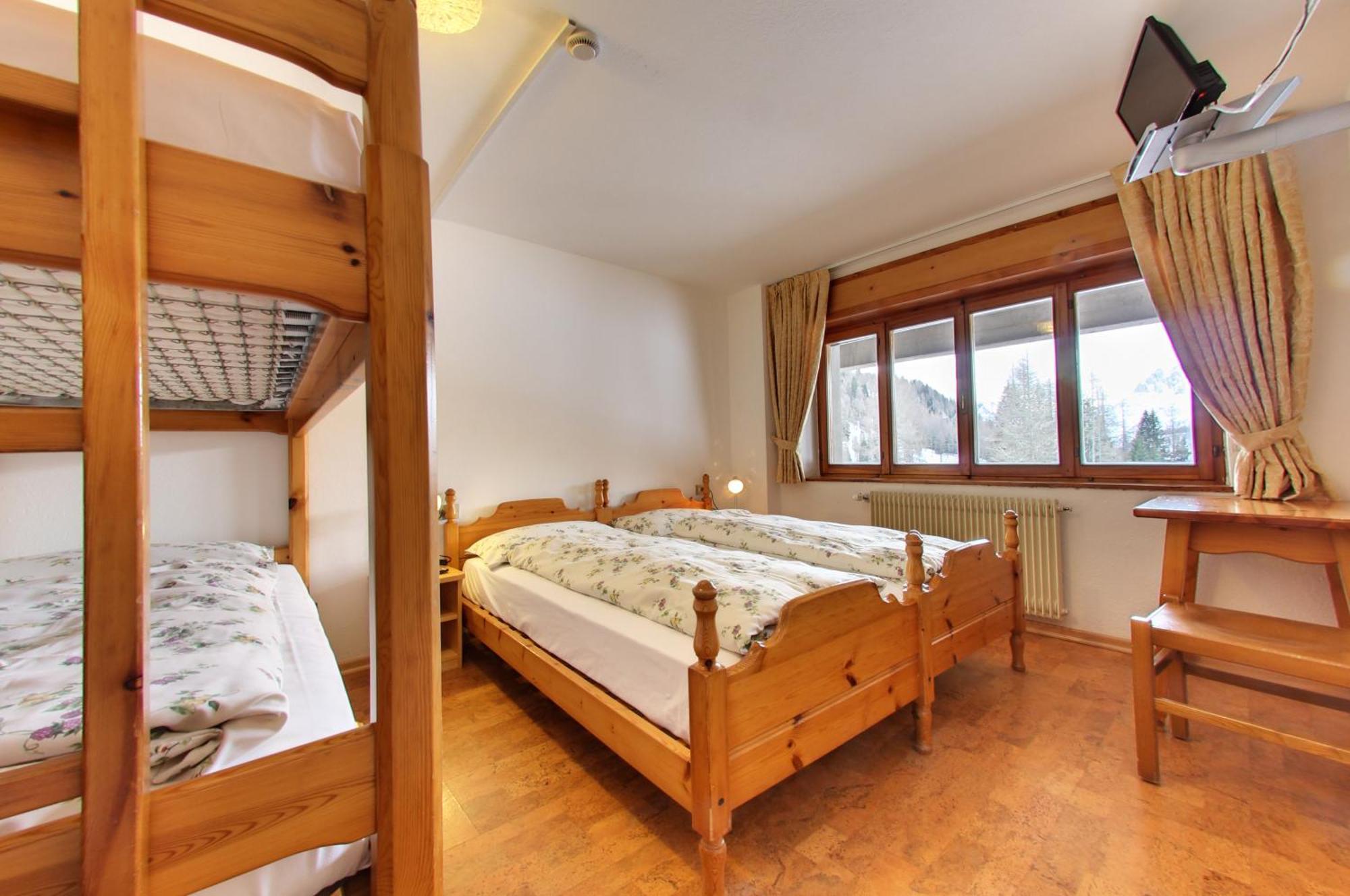 Hotel Rifugio Flora Alpina Passo San Pellegrino Exterior foto